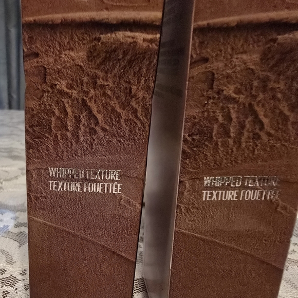 Maybelline Instant Age Rewind Perfector 4-In-1 Whipped Matte Makeup - Deep Mocha - Picture 5 of 5